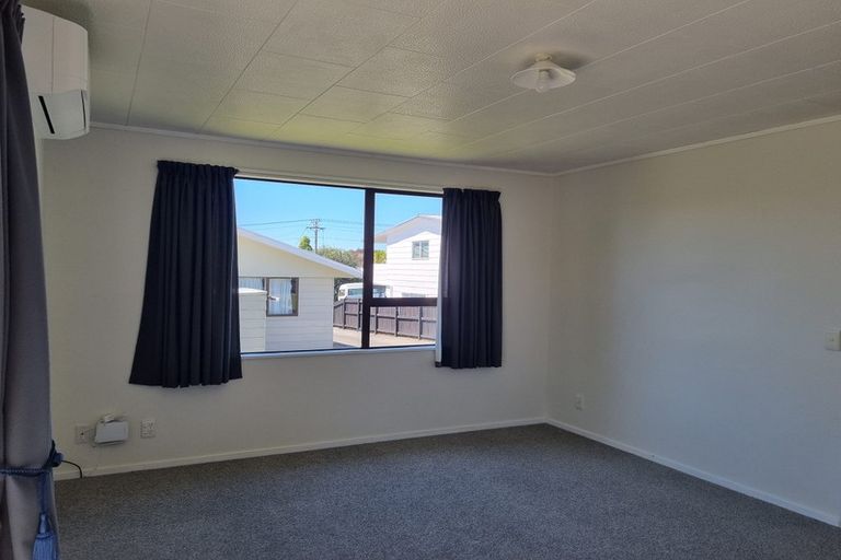 Photo of property in 2/15 Washington Avenue, Snells Beach, 0920