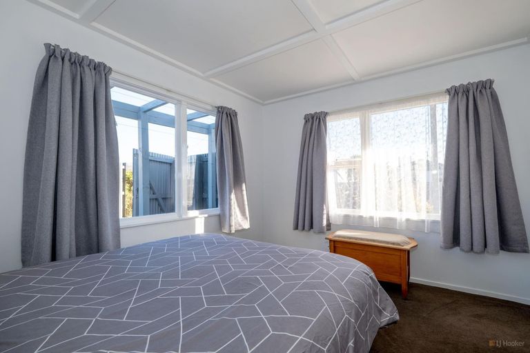 Photo of property in 34 Augustine Street, Waimate, 7924