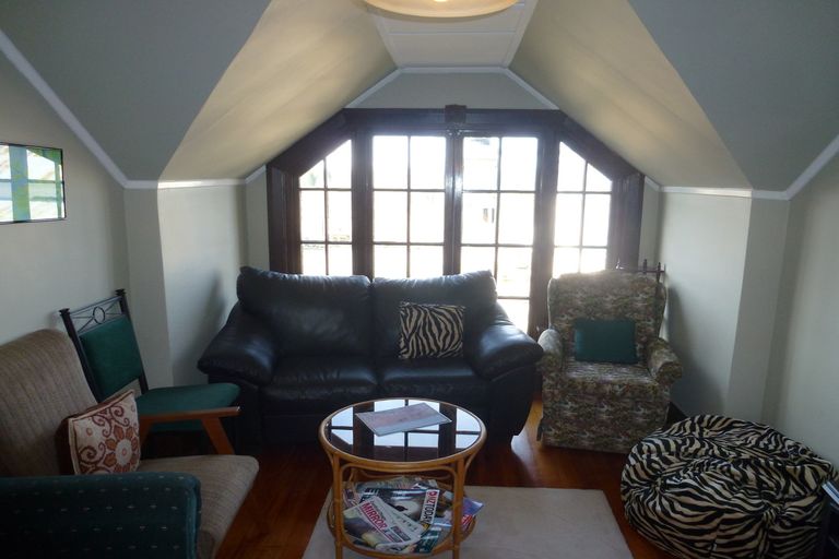 Photo of property in 15 Wilson Street, Omakau, 9376