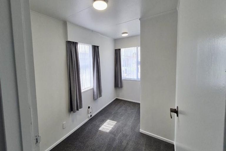 Photo of property in 3 Bruce Place, Highbury, Palmerston North, 4412