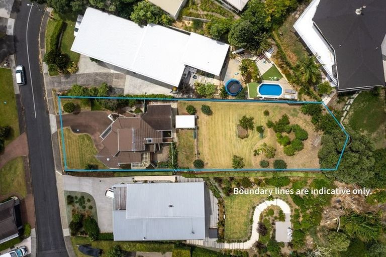 Photo of property in 28 Maori Hut Road, Red Beach, 0932