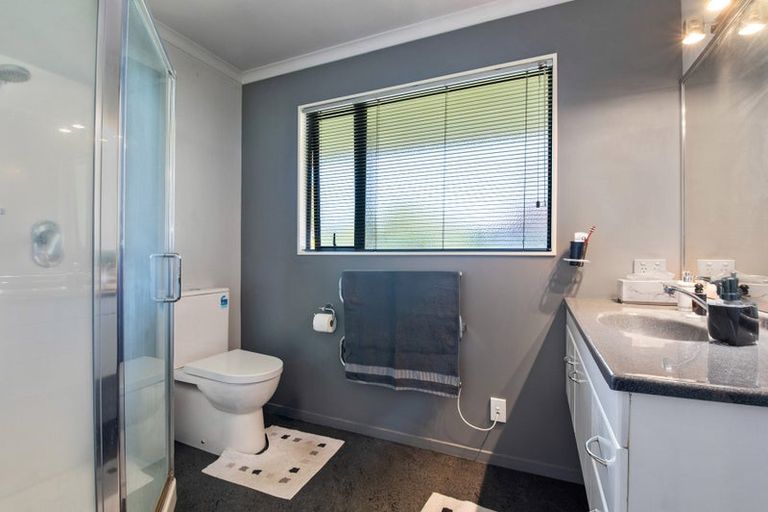 Photo of property in 16 Robinson Terrace, Rangatira Park, Taupo, 3330