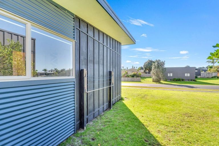Photo of property in 110 The Fairway, Matarangi, Whitianga, 3592