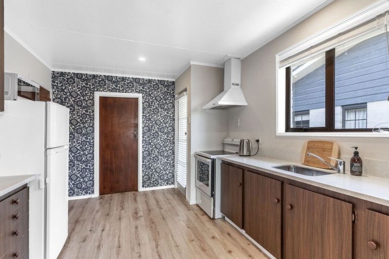 Photo of property in 9 Waterford Drive, Winton, 9720