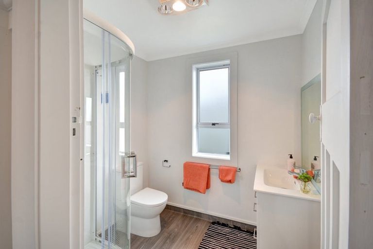 Photo of property in 12 Severn Street, Green Island, Dunedin, 9018