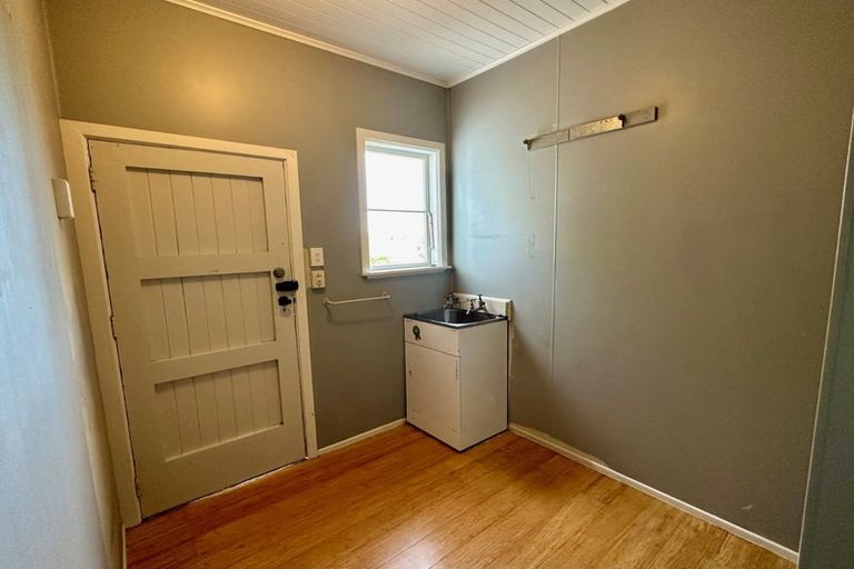 Photo of property in 29 Swiss Avenue, Gonville, Whanganui, 4501