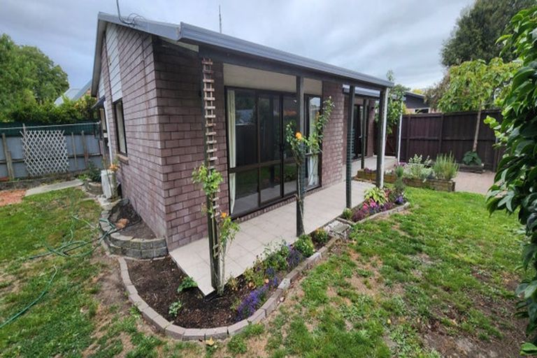 Photo of property in 2/56 Nottingham Avenue, Halswell, Christchurch, 8025