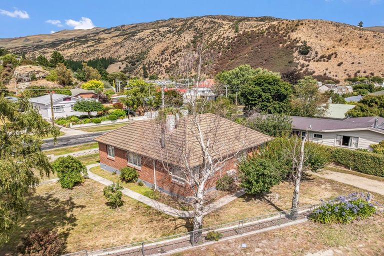 Photo of property in 11 Jedburgh Street, Roxburgh, 9500