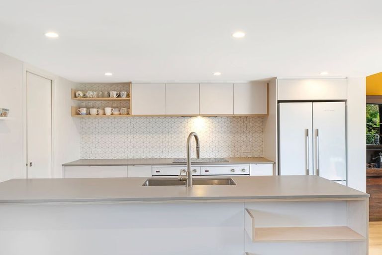 Photo of property in 30 Park Terrace, Waikuku Beach, 7473