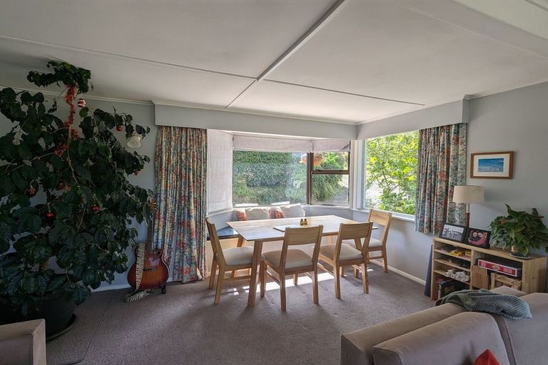 Photo of property in 14 Hillary Street, Tawa, Wellington, 5028