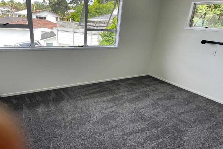 Photo of property in 31 Sequoia Place, Sunnynook, Auckland, 0620