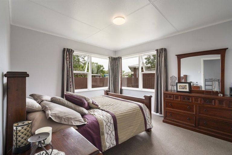 Photo of property in 3 Tingey Place, Awapuni, Palmerston North, 4412