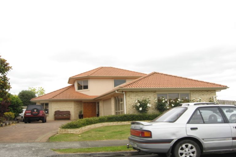 Photo of property in 4 Cloverlea Place, Pukekohe, 2120