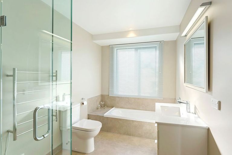 Photo of property in 36 Titoki Road, Waikanae Beach, Waikanae, 5036