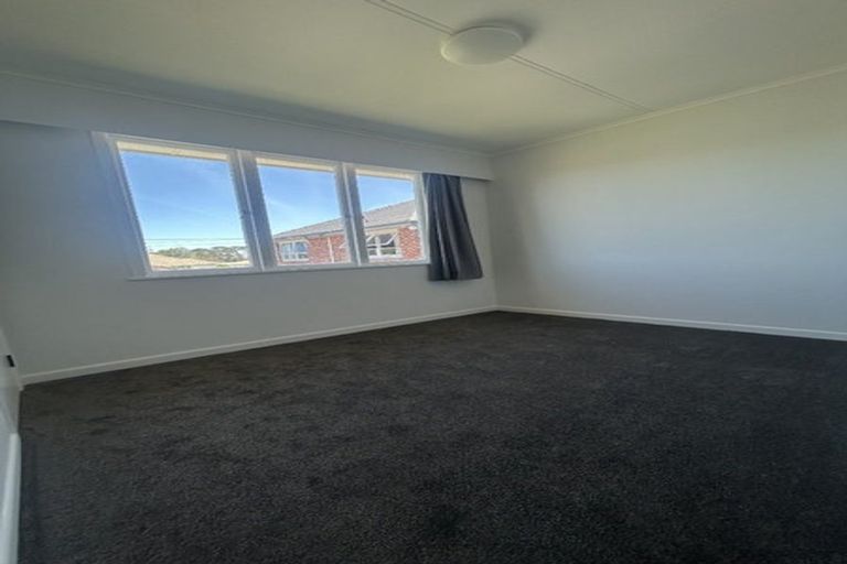 Photo of property in 71 Heaphy Street, Blockhouse Bay, Auckland, 0600