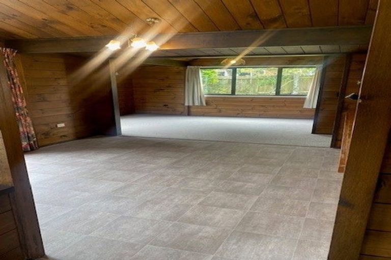 Photo of property in 295 Mangorei Road, Merrilands, New Plymouth, 4312