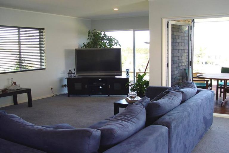 Photo of property in 260a Edward Street, Coromandel, 3506