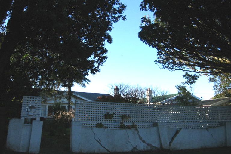 Photo of property in 13 Puriri Street, Woburn, Lower Hutt, 5010