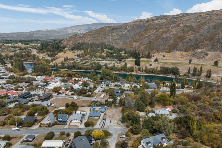 Photo of property in 5 Hazlett Street, Clyde, 9330