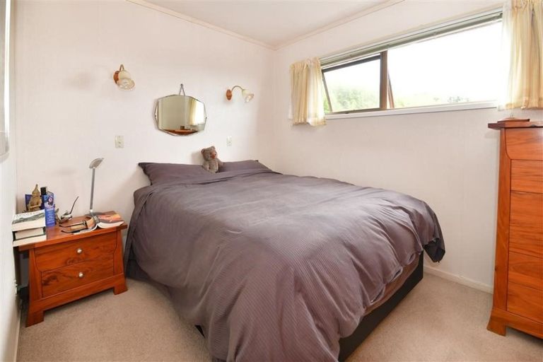 Photo of property in 4 Lea Place, Stanmore Bay, Whangaparaoa, 0932