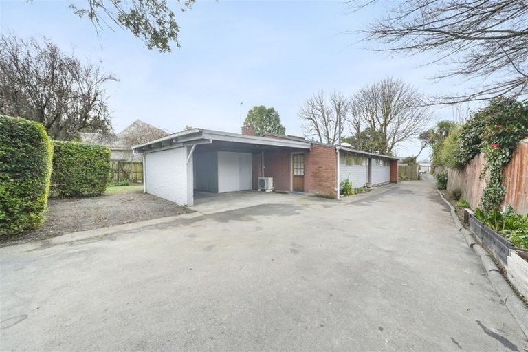 Photo of property in 65 Westburn Terrace, Burnside, Christchurch, 8041