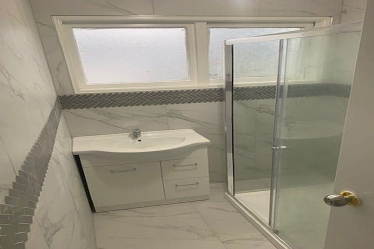 Photo of property in 93 Universal Drive, Henderson, Auckland, 0610