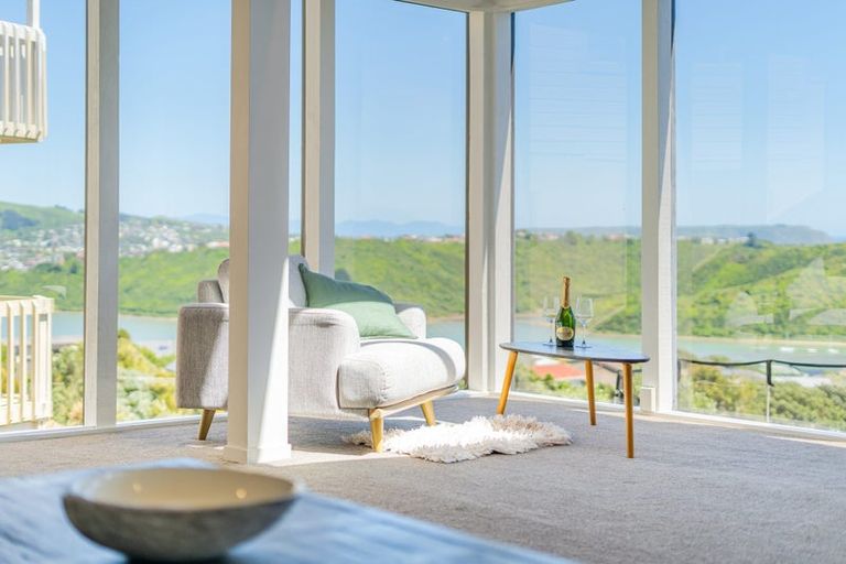 Photo of property in 13 Ettrick Grove, Papakowhai, Porirua, 5024