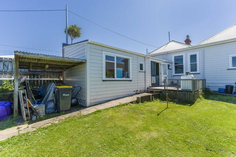 Photo of property in 10 Argyle Street, Mornington, Dunedin, 9011