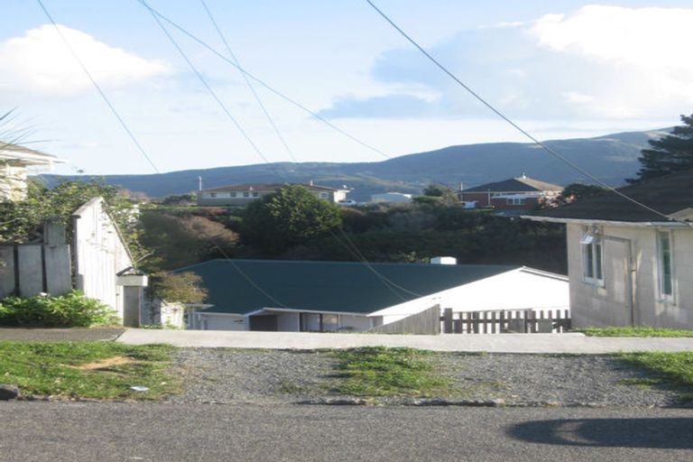 Photo of property in 50 Hereford Street, Cannons Creek, Porirua, 5024