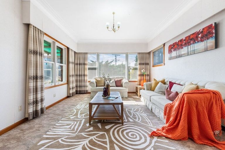 Photo of property in 69 Willerton Avenue, New Lynn, Auckland, 0600