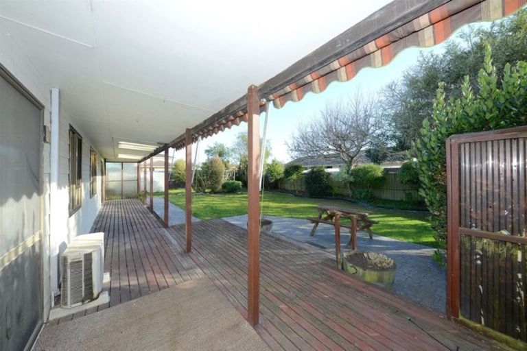 Photo of property in 21a Valecrest Avenue, Parklands, Christchurch, 8083