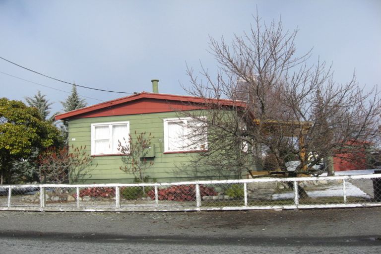 Photo of property in 1 Falstone Crescent, Twizel, 7901