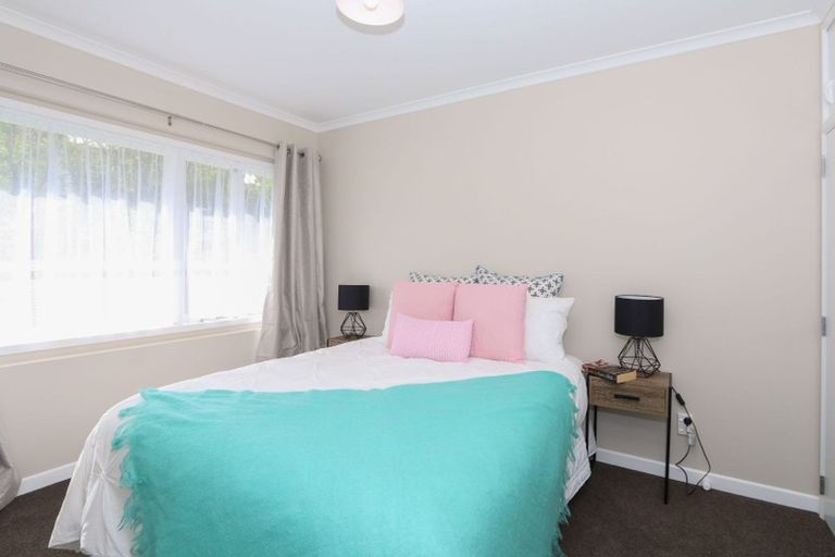 Photo of property in 1/23 Campbell Street, Karori, Wellington, 6012