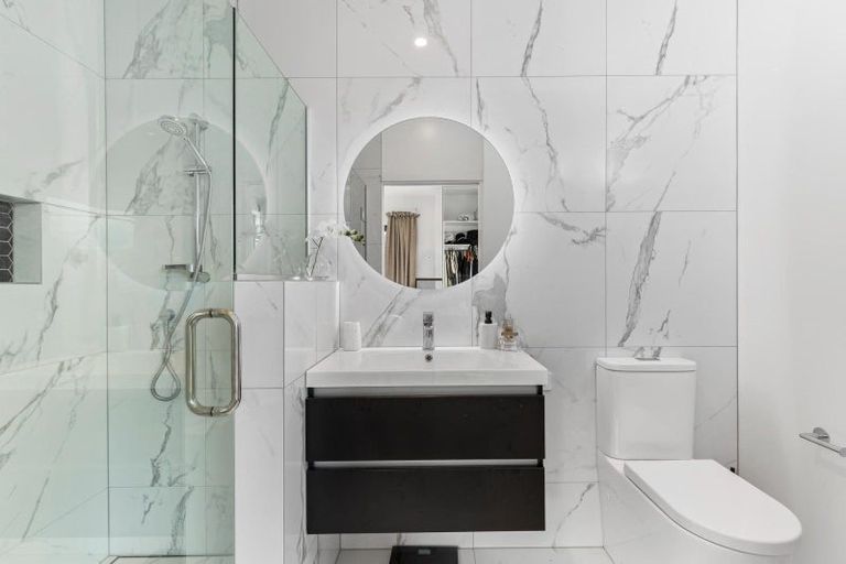 Photo of property in 4 Cumberland Road, Lower Shotover, Queenstown, 9304