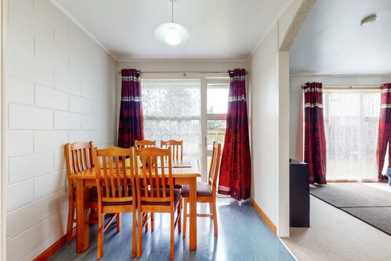 Photo of property in 9/163 Rongotai Road, Rongotai, Wellington, 6022