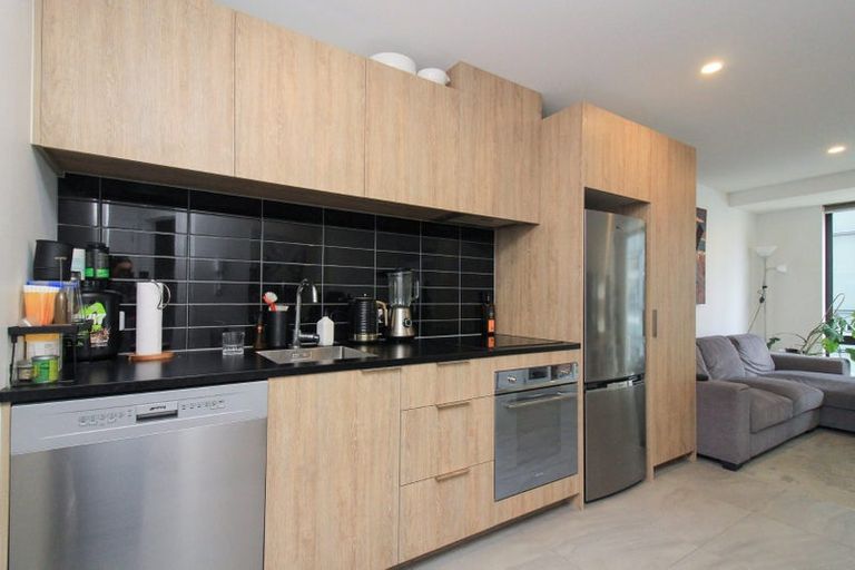 Photo of property in Pinnacle Apartments, W408/160 Victoria Street, Te Aro, Wellington, 6011