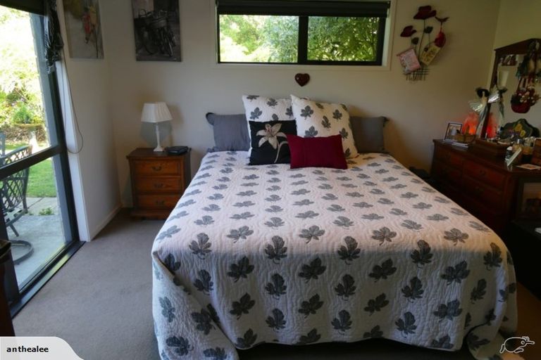 Photo of property in 8 Greenstone Grove, Brown Owl, Upper Hutt, 5018