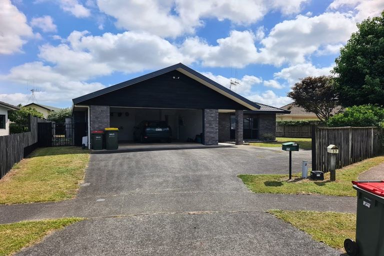 Photo of property in 15 Mangakoea Place, St Andrews, Hamilton, 3200