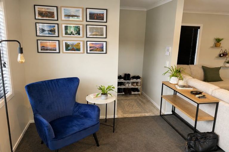 Photo of property in 37 Grovedale Square, Wainuiomata, Lower Hutt, 5014