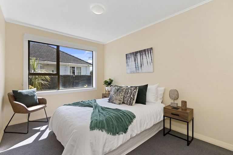 Photo of property in 54 Curletts Road, Sockburn, Christchurch, 8042