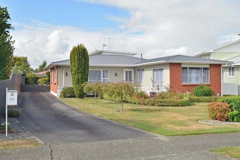 Photo of property in 23 Augustus Street, Carterton, 5713