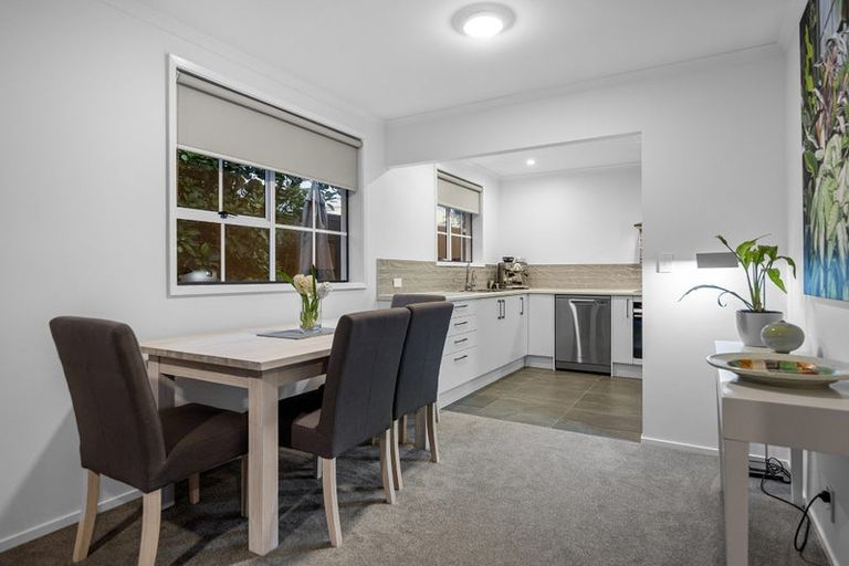 Photo of property in 3/4 Frater Avenue, Milford, Auckland, 0620