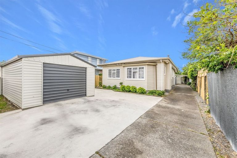 Photo of property in 21 Wyon Street, Linwood, Christchurch, 8062