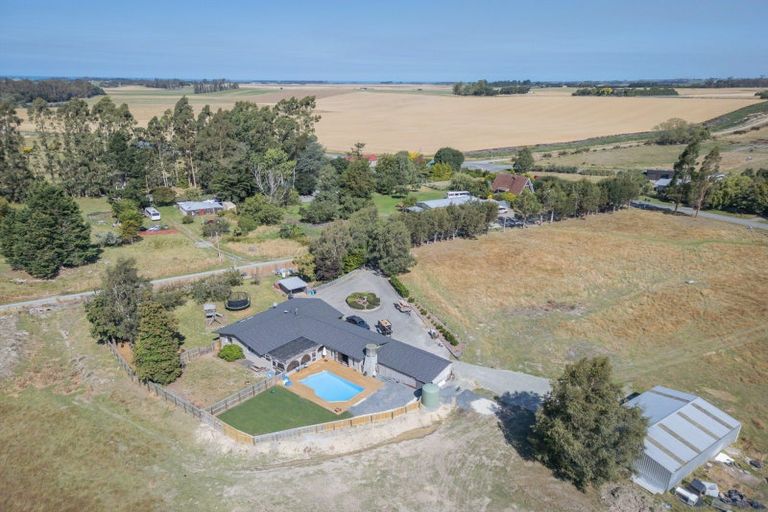Photo of property in 11 Bath Street, Pareora West, Timaru, 7972
