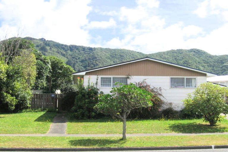 Photo of property in 81 California Drive, Totara Park, Upper Hutt, 5018