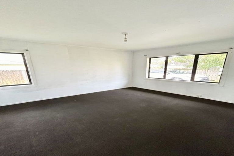 Photo of property in 21 Bolton Place, Otara, Auckland, 2023