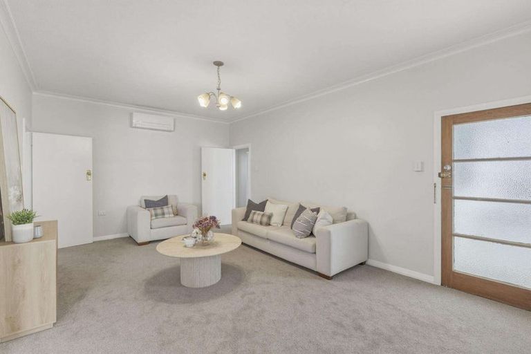 Photo of property in 77 Fitzherbert Avenue, Tawhero, Whanganui, 4501