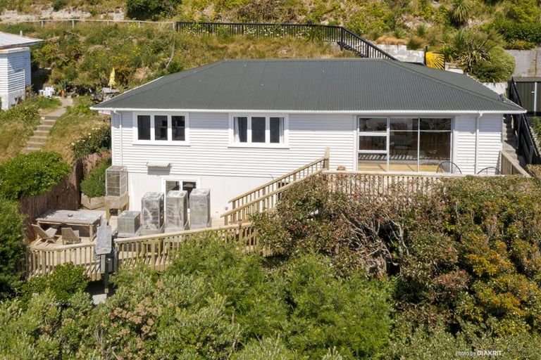 Photo of property in 92 Buckley Road, Southgate, Wellington, 6023