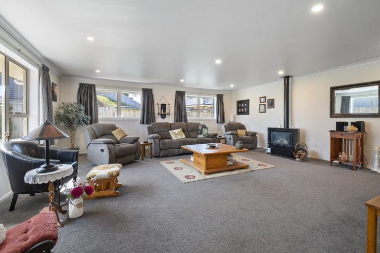 Photo of property in 12 Malthus Place, Foxton Beach, Foxton, 4815