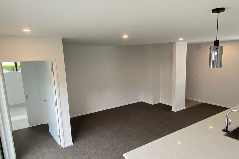 Photo of property in 2/242 Edgeware Road, Edgeware, Christchurch, 8013